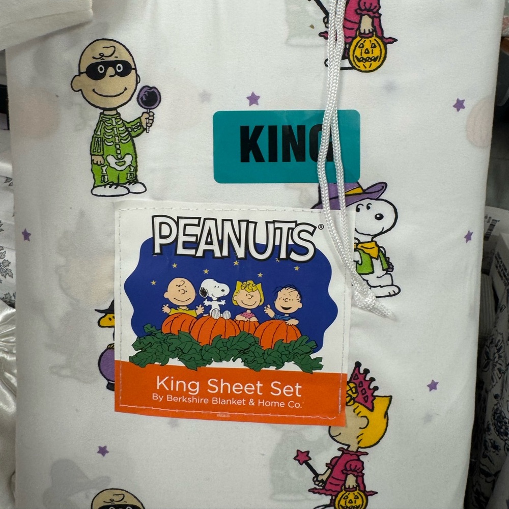 Peanuts Snoopy Halloween Costumes Sheet Set - King